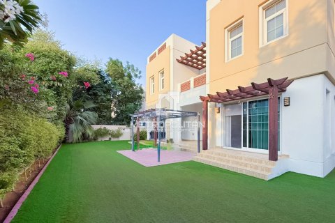 Vilă în Mudon, Dubai, EAU 3 dormitoare, 396 mp.  №664965