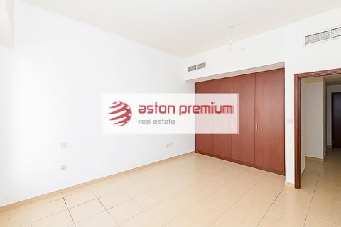 Apartament de închiriat în Jumeirah Beach Residence, Dubai, EAU 2 dormitoare, 132 mp.  №753847 - poză 14