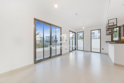 Rijtjeshuis te huur in Tilal Al Ghaf, Dubai, VAE 4 slaapkamers, 229 vr.m., nr 663920 - foto 2
