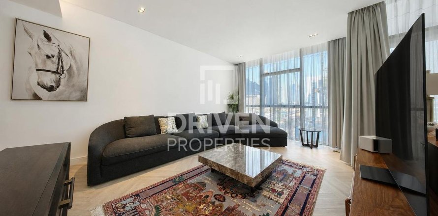 Korter asukohaga City Walk, Dubai, AÜE: 3 magamistoaga, 211.08 m² Nr 759665