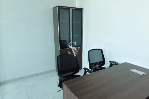 Business Bay, Dubai, UAE의 임대용 사무실 108제곱미터 번호 726584 - 사진 5