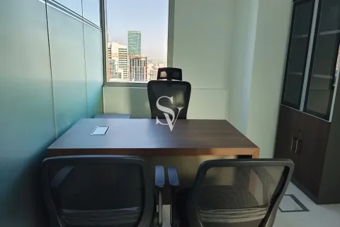 Business Bay, Dubai, UAE의 임대용 사무실 108제곱미터 번호 726584 - 사진 7
