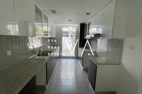 Kuća u nizu u Dubai, UAE 3 spavaćih soba, 190 m2 Br. 637747 - fotografija 13