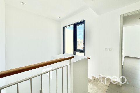 Casa urbana para arrendamento em Dubai Hills Estate, Dubai, EAU 3 quartos, 209.12 m2 № 733646 - foto 15