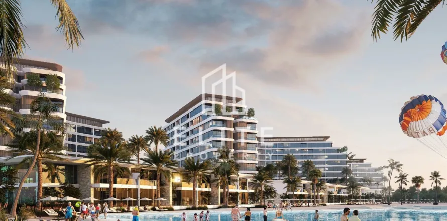 Villa a Umm Al Quwain Marina, Umm Al Quwain, EAU 7 camere da letto, 2347 mq. № 736384