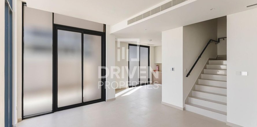 Villa in Dubai South (Dubai World Central), Dubai, VAE: 4 Schlafzimmer, 335.84 m2 Nr. 759647