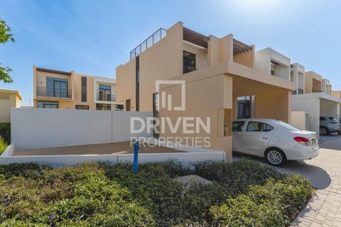 Villa asukohaga Dubai South (Dubai World Central), Dubai, AÜE: 4 magamistoaga, 334.64 m² Nr 759635