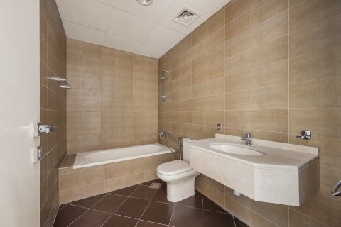 Apartment sa Jumeirah Lake Towers, Dubai, UAE 4 silid-tulugan, 236.68 sq.m. № 749257 - larawan 10