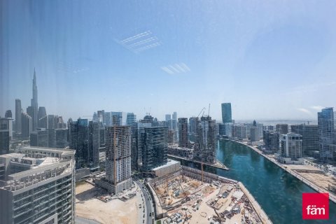 Zyrë në Business Bay, Dubai, Emiratet e Bashkuara Arabe 82.5 m2. № 660585