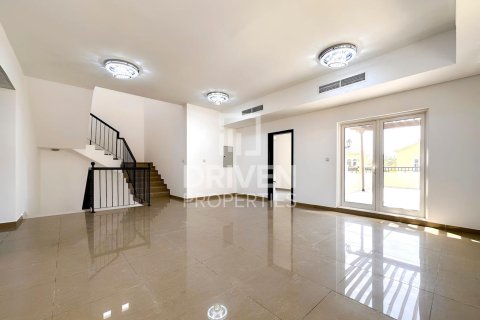 The Villa, Dubai, संयुक्त अरब अमीरात में विला, 5 बेडरूम, 925.04 वर्ग मीटर, संख्या 745062