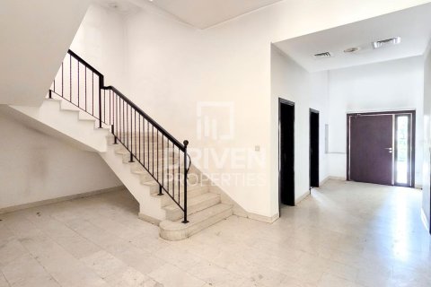 The Villa, Dubai, BAE’de kiralık villa 5 yatak odası, 925.04 m&sup2; No 745062 - fotoğraf 5