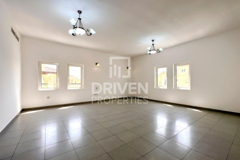 The Villa, Dubai, BAE’de kiralık villa 5 yatak odası, 925.04 m&sup2; No 745062 - fotoğraf 2