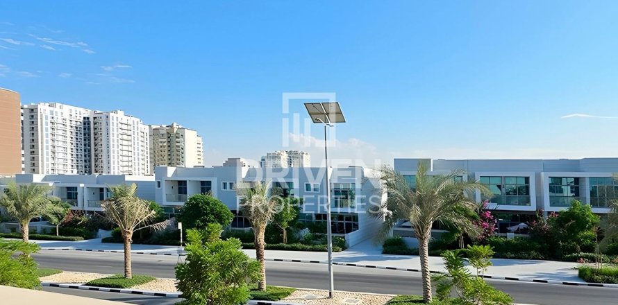 Al Furjan, Dubai, BAE’de sıra ev 3 yatak odası, 231.98 m&sup2; No 757106
