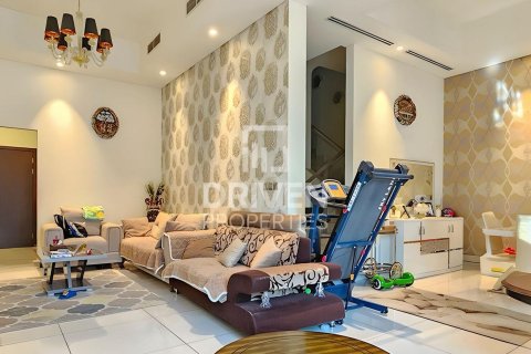 Al Furjan, Dubai, BAE’de kiralık sıra ev 3 yatak odası, 231.98 m&sup2; No 757106 - fotoğraf 5