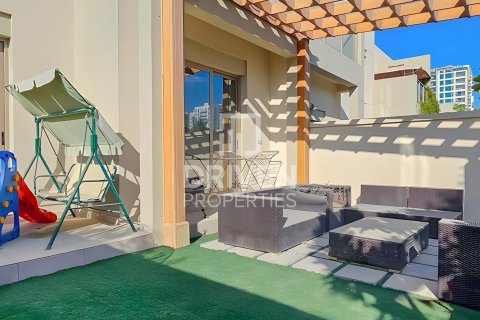 Al Furjan, Dubai, BAE’de kiralık sıra ev 3 yatak odası, 231.98 m&sup2; No 757106 - fotoğraf 7