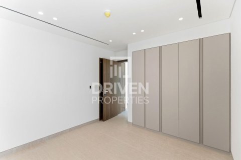 Villa in Jumeirah Park, Dubai, UAE 5 bedrooms, 689.43 sq.m. № 745796 - photo 5