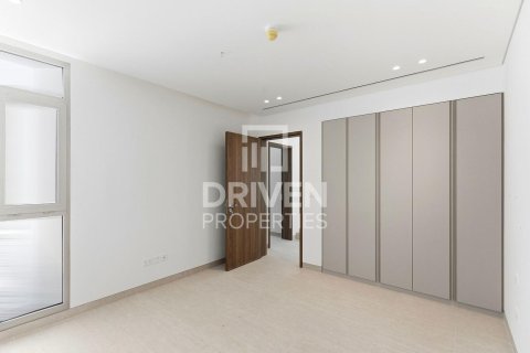 Villa in Jumeirah Park, Dubai, UAE 5 bedrooms, 689.43 sq.m. № 745796 - photo 12