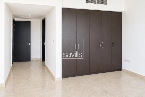 Apartment in Al Reem Island, Abu Dhabi, UAE 3 bedrooms, 204.02 sq.m. № 761279 - photo 4