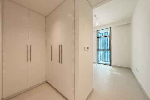 Apartamento para arrendamento em Downtown Dubai (Downtown Burj Dubai), Dubai, EAU 2 quartos, 99.60037727 m2 № 719569 - foto 8