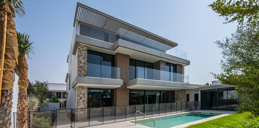 Βίλα σε Tilal Al Ghaf, Dubai, ΗΑΕ 6 υπνοδωμάτια, 826 τ.μ. Αρ. 764186