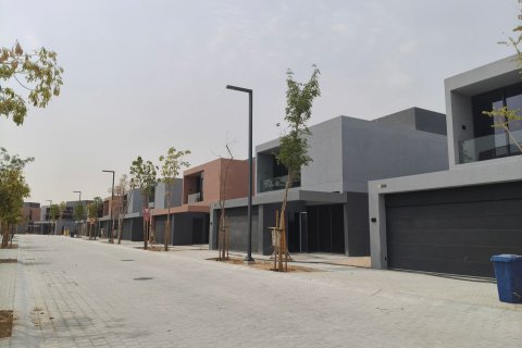 Müüa villa asukohaga Tilal City, Sharjah, AÜE: 4 magamistoaga, 385.08 m² Nr 748288 - pilt 17