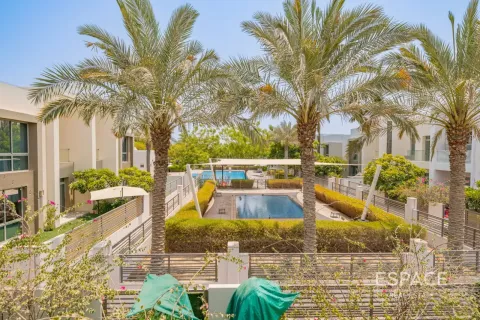 Таунхаус в Arabian Ranches 2, Дубай, ОАЕ 4 спальні, 242м2 № 661342