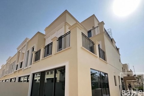 Kamienica w Damac Lagoons, Dubai, ZEA 5 sypialnie, 221.11 mkw. nr 764786