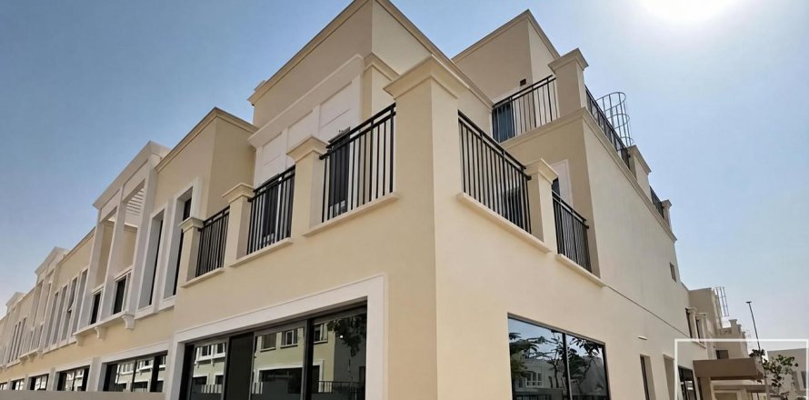 Casa urbana em Damac Lagoons, Dubai, EAU 5 quartos, 221.11 m2 № 764786