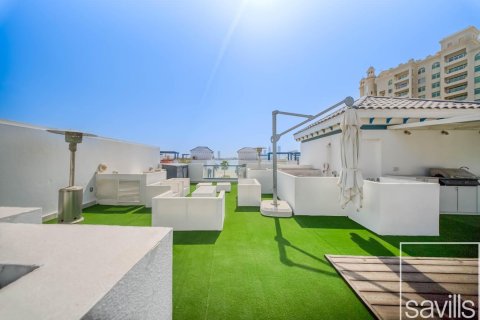 Townhouse in Palm Jumeirah, Dubai, UAE 4 bedrooms, 356.84 sq.m. № 764785 - photo 13