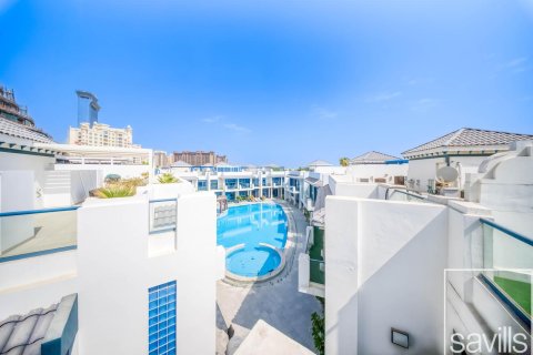 Townhouse in Palm Jumeirah, Dubai, UAE 4 bedrooms, 356.84 sq.m. № 764785 - photo 17
