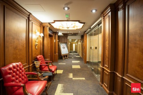 Ured u gradu Business Bay, Dubai, UAE 973.2 m2 Br. 647789 - Slika 8