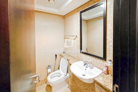 Apartmen di DIFC, Dubai, UAE 1 bilik tidur, 73 meter persegi № 664862 - foto 8