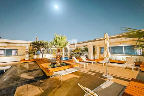 Apartmen di DIFC, Dubai, UAE 1 bilik tidur, 73 meter persegi № 664862 - foto 21