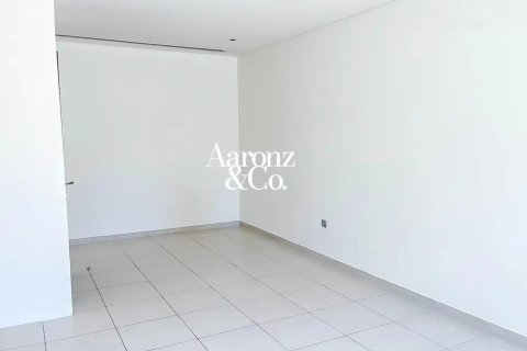 Villa en alquiler en Jumeirah Village Circle, Dubai, EAU 3 dormitorios, 317 m2 № 723194 - foto 14