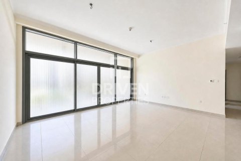 Apartament në Dubai Hills Estate, Dubai, Emiratet e Bashkuara Arabe 2 dhoma gjumi, 126.72 m2. № 767629 - Foto 2