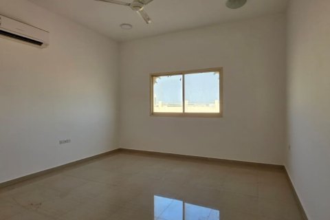 Ras Al Khaimah, BAE’de satılık villa 4 yatak odası, 929 m&sup2; No 735058 - fotoğraf 13