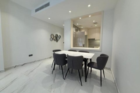 شقة للبيع في Emirates City، عجمان، الإمارات العربية المتحدة 2 غرفة نوم ، 115 متر مربع ، رقم 681625 - صورة 4