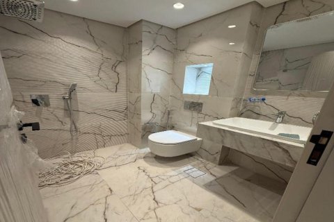 Leilighet i Emirates City, Ajman, Emiratene 2 soverom, 115 kvm nr. 681625