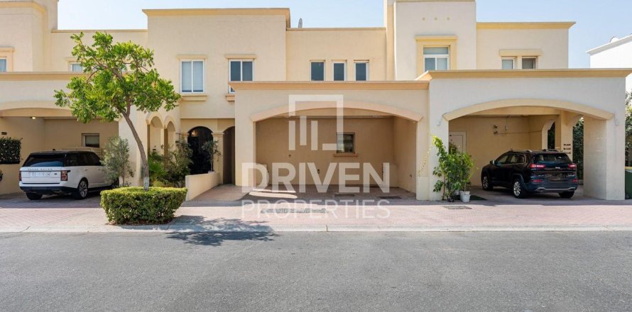 Radhus i The Springs, Dubai, UAE 3 sovrum, 212.47 kvm Nr. 745517
