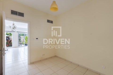 Radhus uthyres i The Springs, Dubai, UAE 3 sovrum, 212.47 kvm Nr. 745517 - fotografi 8