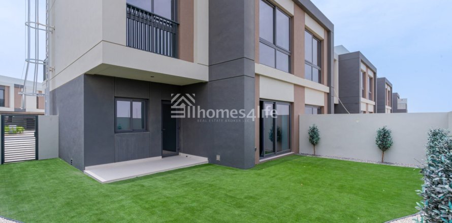 Villetta a schiera a Dubai South (Dubai World Central), Dubai, EAU 3 camere da letto, 204 mq. № 711265