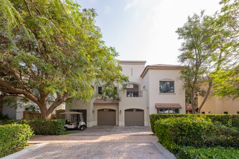 Jumeirah Golf Estates, Dubai, UAE의 빌라 침실 5개, 779.1제곱미터 번호 750472