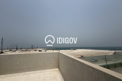 Townhouse in Al Marjan Island, Ras Al Khaimah, UAE 2 bedrooms, 234.02 sq.m. № 735424 - photo 3