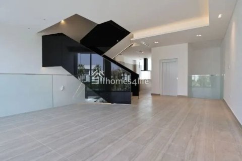 Üürile anda villa asukohaga Dubai, AÜE: 4 magamistoaga, 180 m² Nr 726065 - pilt 4