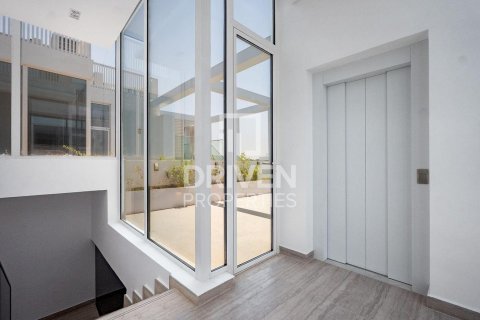 Villetta a schiera in affitto a Al Barari, Dubai, EAU 4 camere da letto, 180.23 mq. № 746288 - foto 10