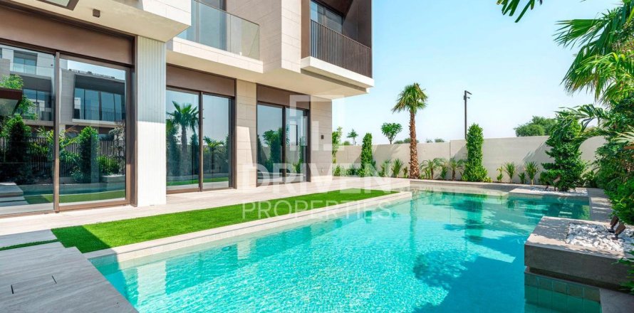 Villa sa Dubai Hills Estate, UAE 5 silid-tulugan, 512.27 sq.m. № 746289