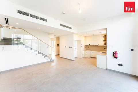 Vilë në Dubai, Emiratet e Bashkuara Arabe 4 dhoma gjumi, 249.5 m2. № 740832