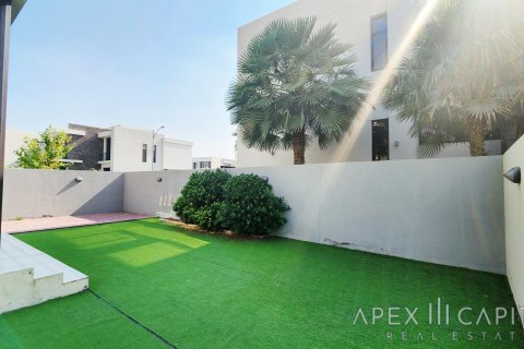 Villa à DAMAC Hills (Akoya by DAMAC), Dubai, EAU: 5 chambres, 420.8 m2 № 237495