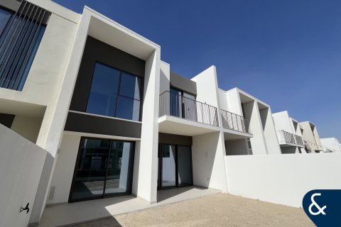 Villa i The Valley, Dubai, Emiratene 3 soverom, 177 kvm nr. 688833