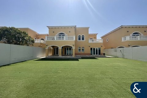 فيلا في Jumeirah Park، دبي 5 غرفة نوم ، 750 متر مربع . ر قم 688839